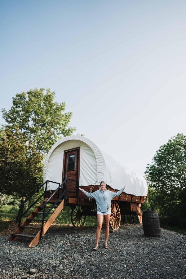 Heated & Ac Full Bathroom Covered Wagon Penn Yan Eksteriør bilde