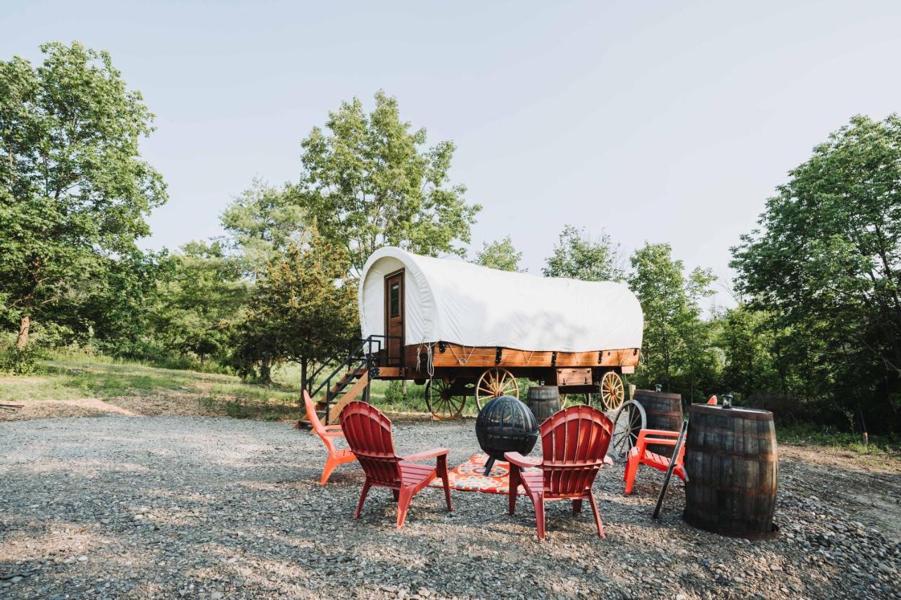 Heated & Ac Full Bathroom Covered Wagon Penn Yan Eksteriør bilde